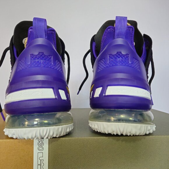 Lebron 18 Lakers colorway Basketball shoes mens size 9.5 LIKE NEW CONDITION - Picture 6 of 13